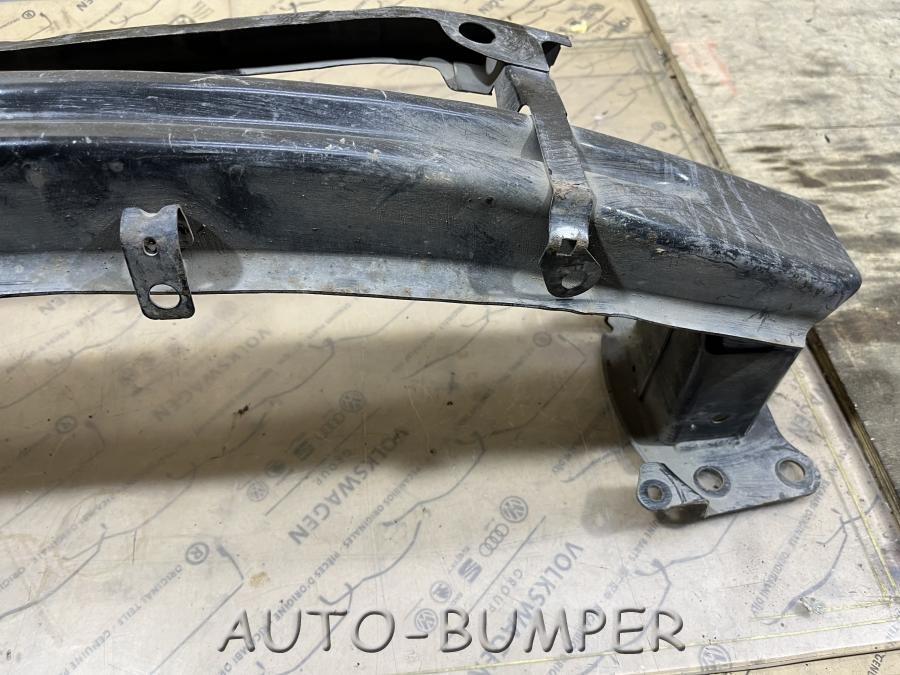 Skoda Octavia A5 2004-2013 Усилитель переднего бампера 1Z0807624  1Z0804387