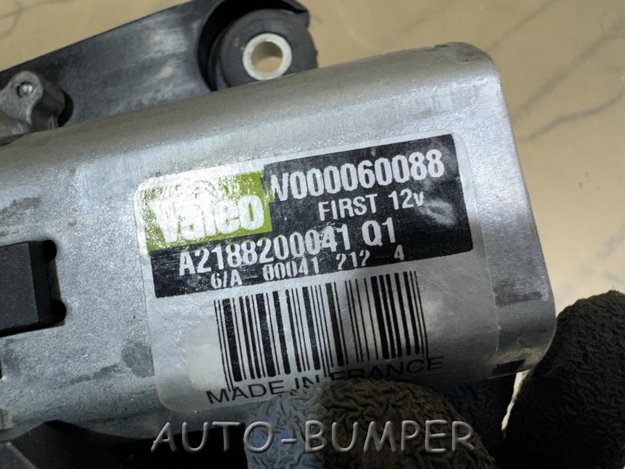 Mercedes CLS Мотор стеклоочистителя задний A2188200041, A0385454828