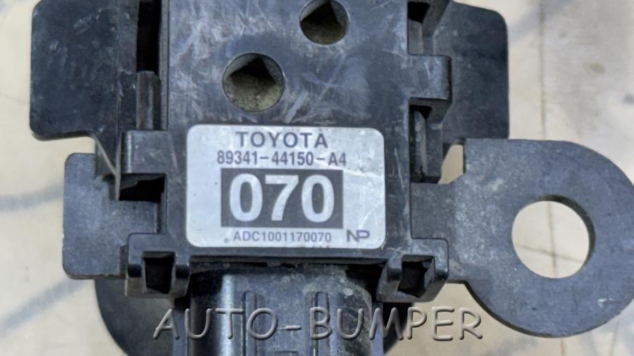 Toyota Isis Датчик парковки проводка 89341-44150 82114-44041