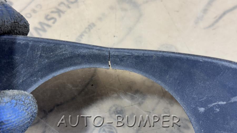 Renault Megane 2 - Накладка рулевой колонки 8200079129 32885M