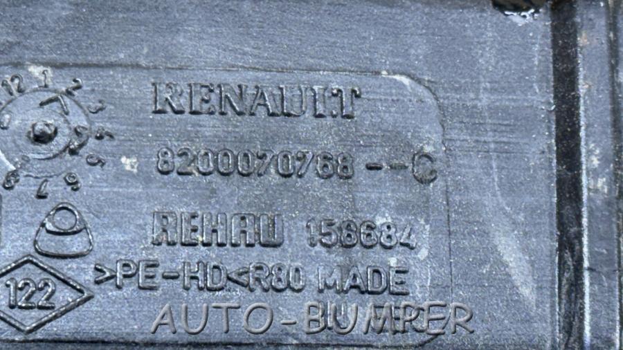 Renault megane 2 (2002 -2008)- шланг воздуховод приточного воздуха салона  8200070768