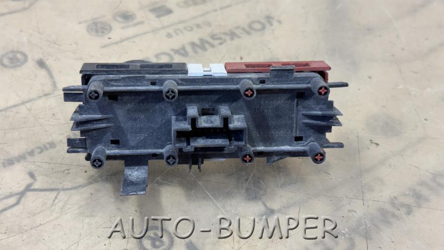 Renault Megane 2 (2002-2009) - Блок кнопок 8200407415 88040009