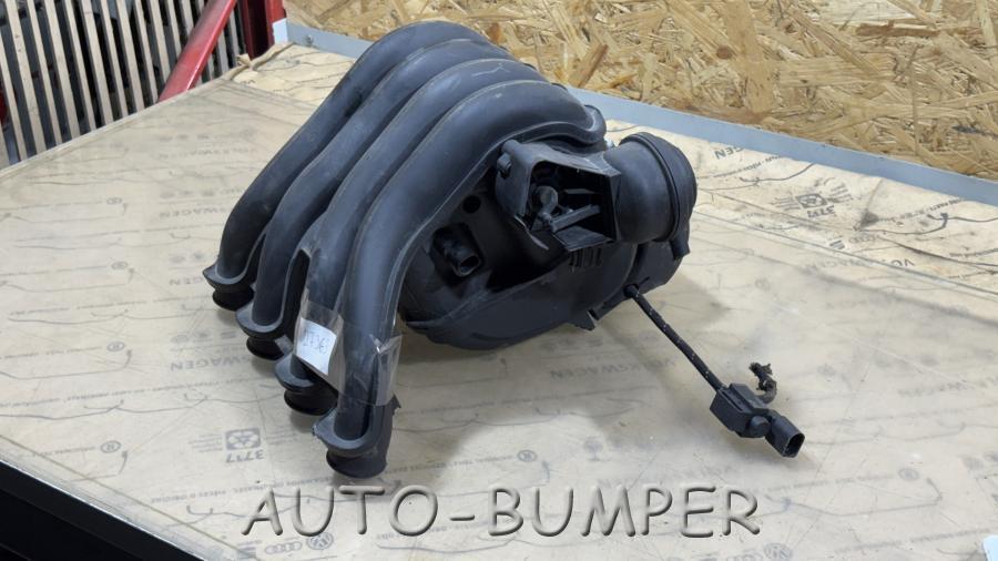Audi A4 2001- Коллектор впускной 06B133210BJ, 06B133909