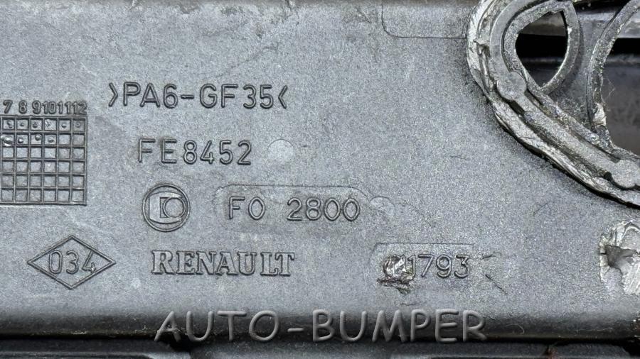 Renault Scenic 1 (1996–2003) - Коллектор впускной FE8452