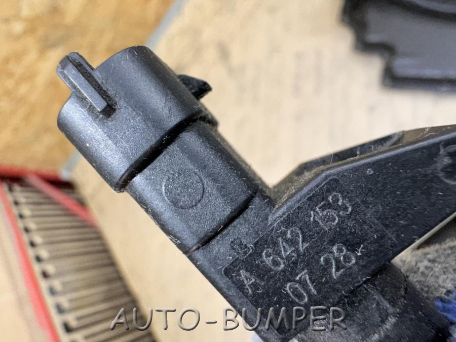 Mercedes m272 Датчик положения коленвала A6421530728