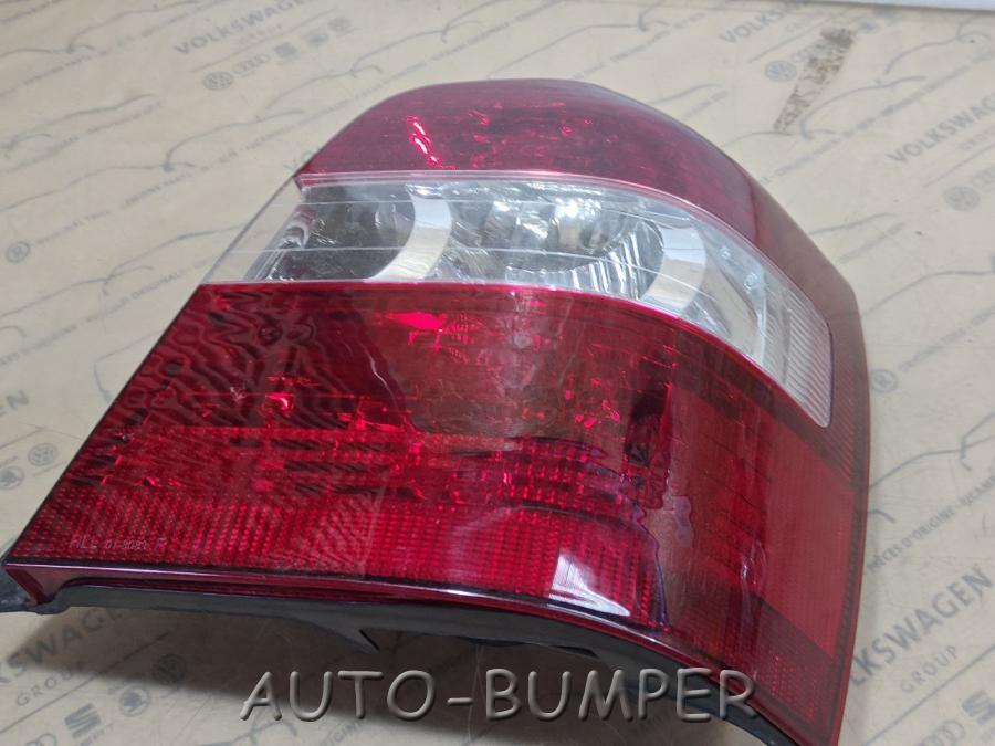 Toyota Kluger V Фонари задние N6486758, N6486761