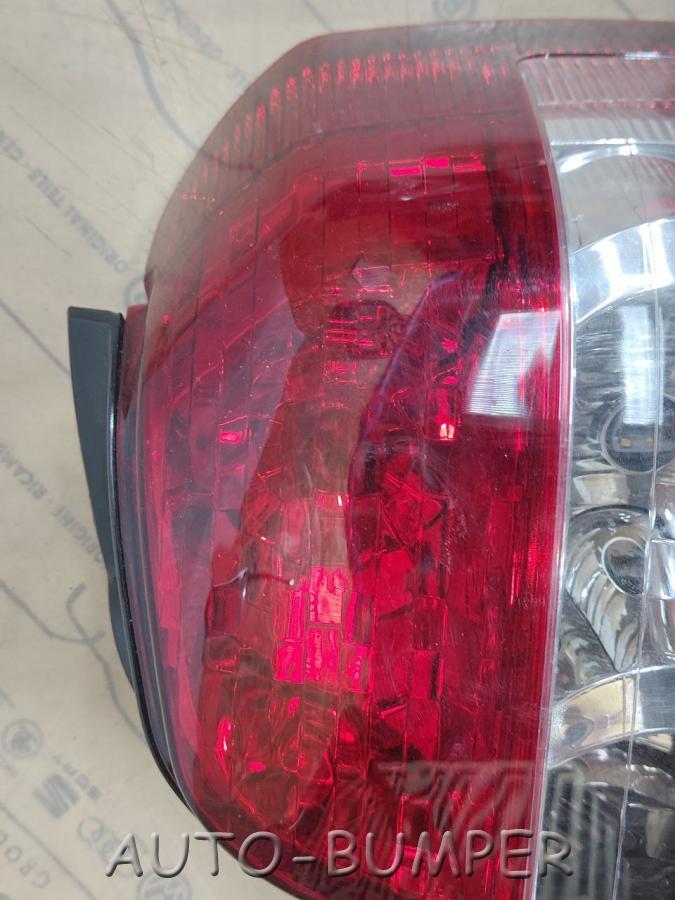 Toyota Kluger V Фонари задние N6486758, N6486761