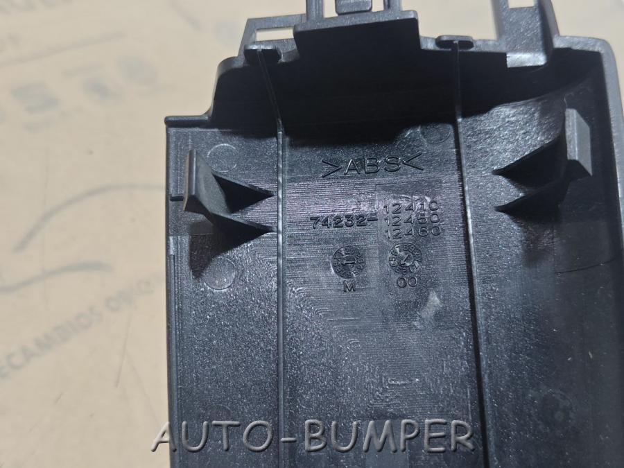 Toyota Corolla  Накладка на кнопки стеклоподъемника 7423212410 