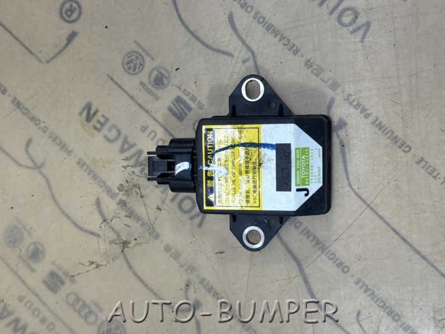 Toyota Camry V40 Датчик курсовой устойчивости  1745005523, 8918342010