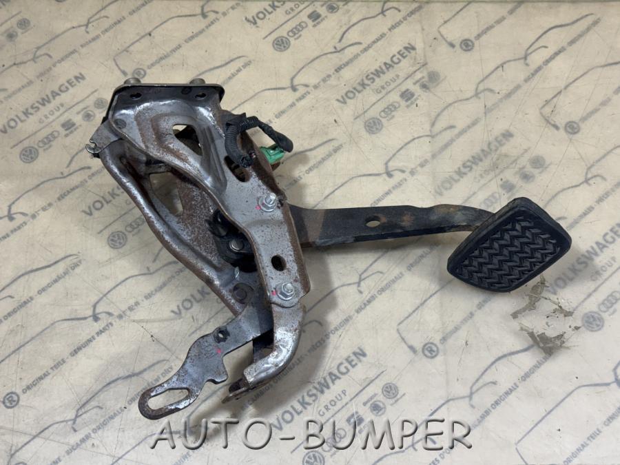 Toyota Camry Педаль тормоза 4712150020