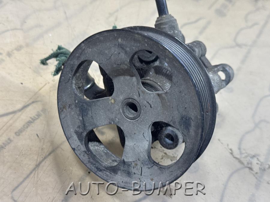 Toyota Camry 40 Насос ГУР 4431005090