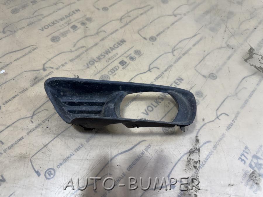 Toyota Camry 40 Рамка ПТФ правая 5212733040