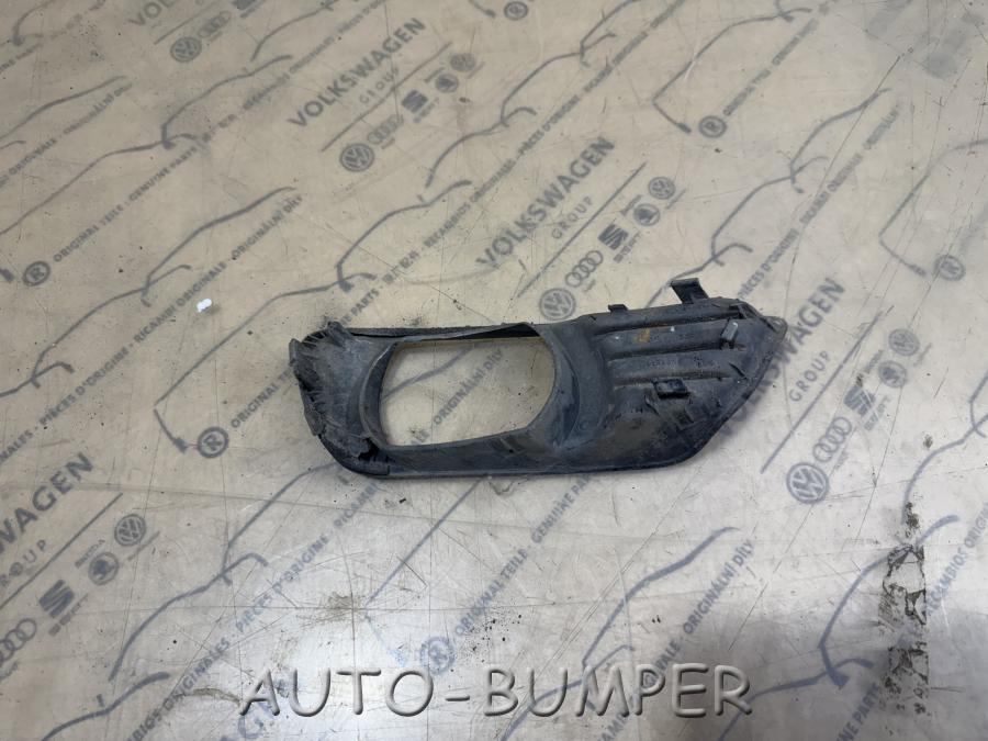 Toyota Camry 40 Рамка ПТФ правая 5212733040