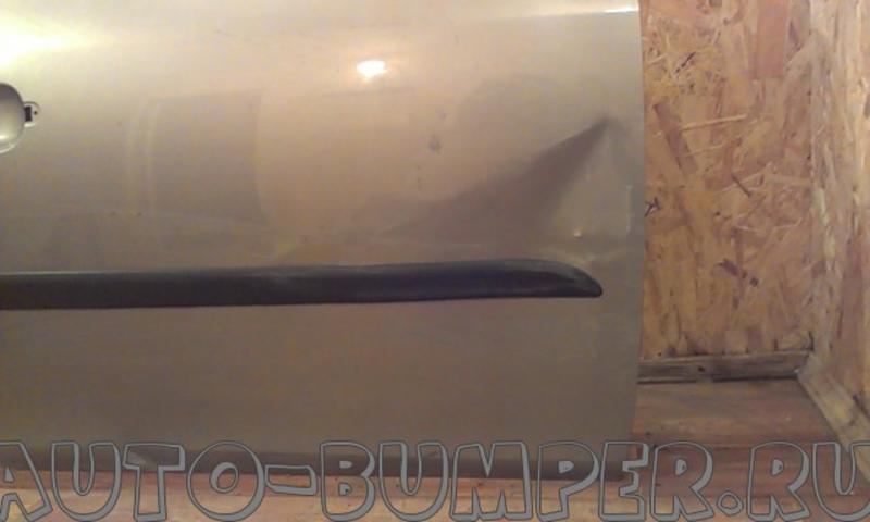 Skoda Roomster Дверь передняя правая 5J7831056