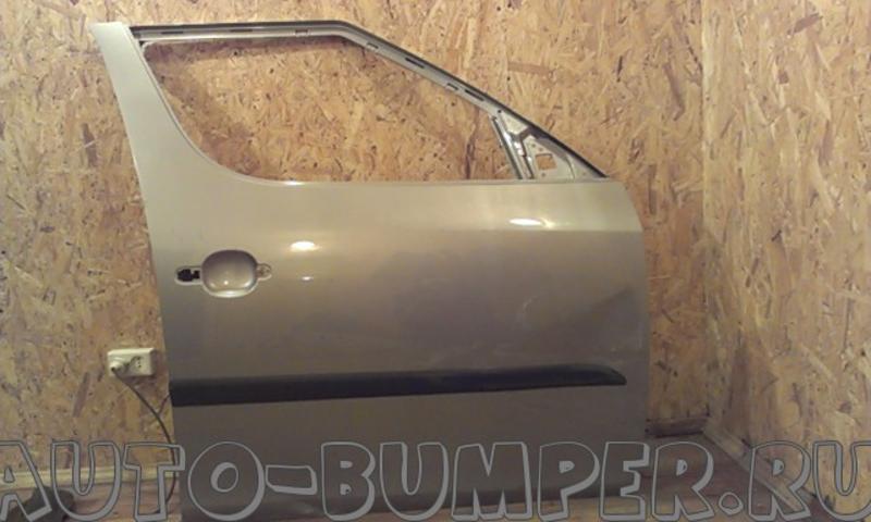 Skoda Roomster Дверь передняя правая 5J7831056