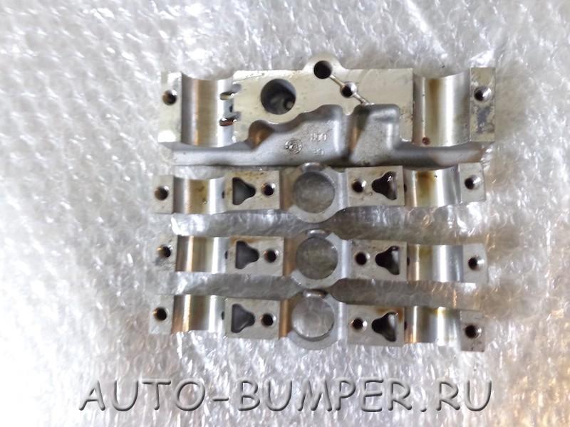 Skoda Fabia, VW Polo (1.2  12V) Крышка подшипников распред вала 03E103451A