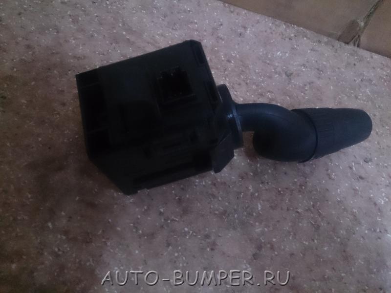 Honda Accord 8 2008- Переключатель под рулевой правый  35256SMGH51
