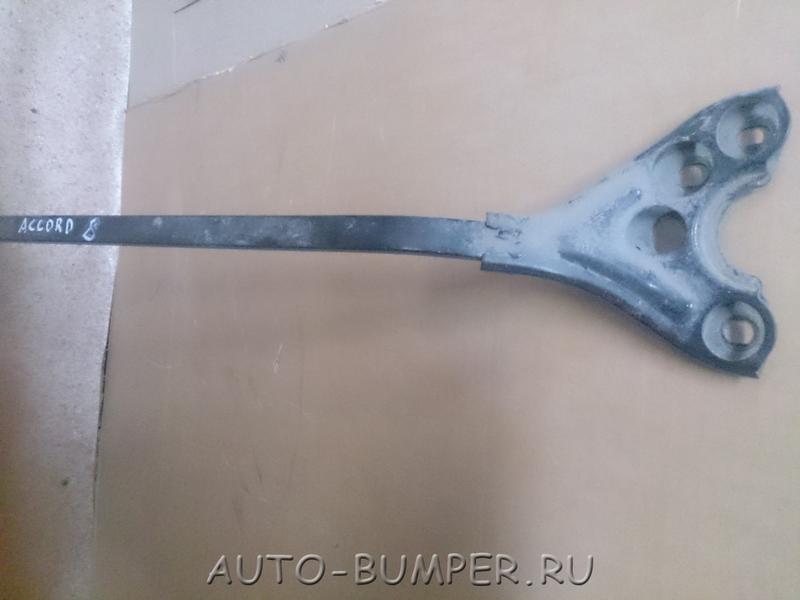 Honda Accord 8 2008- Распорка стоек передняя 