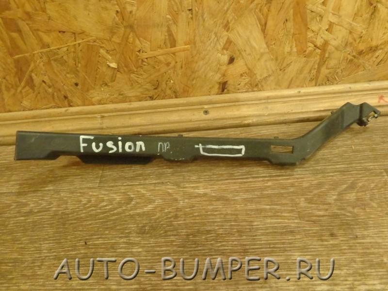Ford Fusion 2004- Кронштейн заднего бампера правый 1498268