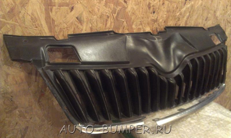 Skoda Fabia 2010- Решетка радиатора  5J0853668C 5J0853668C9B9