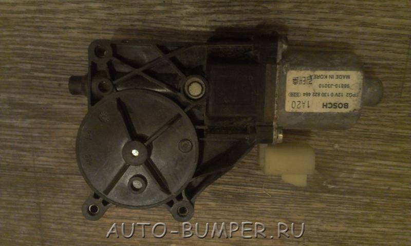 Chevrolet Aveo T300 2011- Моторчик стеклоподъемника передний правый  98810J3010