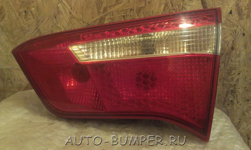 Kia Rio 2011- Фонарь внутренний правый  924044X000