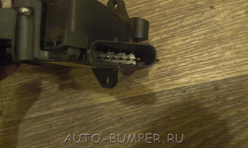 Skoda Rapid 2013- Педаль акселератора 6R1721503H