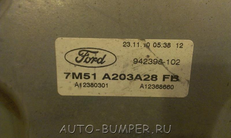 Ford Focus 2 2005- Стеклоподъемник передний правый  7M51A203A28FB