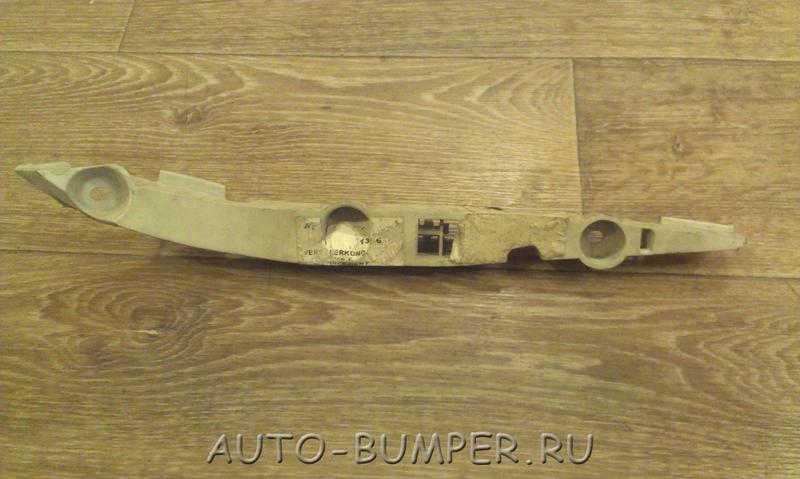 Ford C-Max 2003- Кронштейн бампера переднего правый  3M51R17D958AG, 1346766