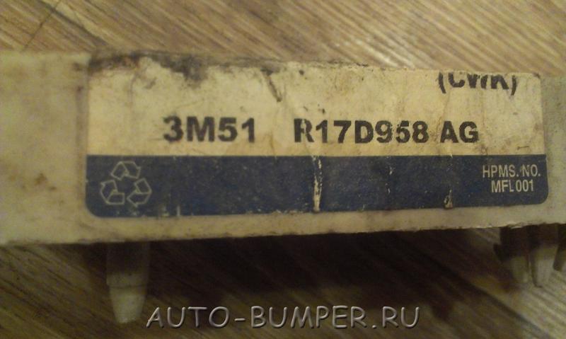 Ford C-Max 2003- Кронштейн бампера переднего правый  3M51R17D958AG, 1346766