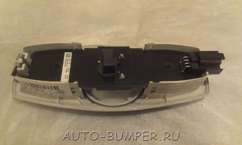 Ford Focus 3 2011- Плафон салонный задний  BM5113776FC