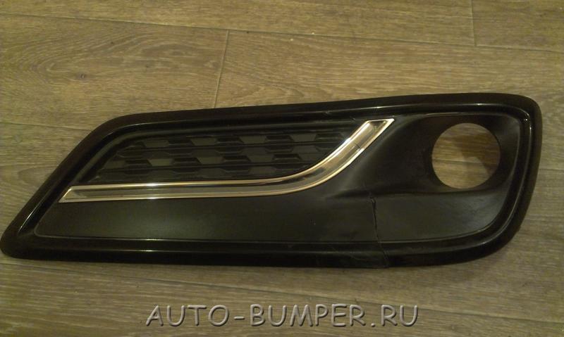 Acura MDX 2014- Вставка ПТФ правая  71102TZAA100