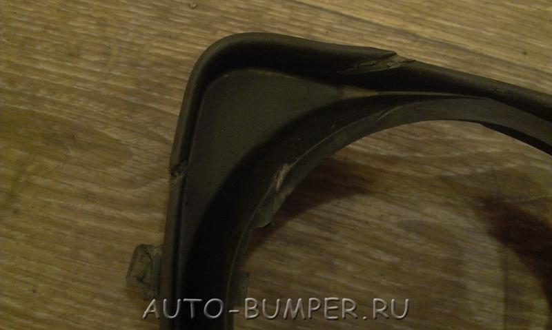 Toyota Camry V40 2009- (Рестайлинг)  Вставка ПТФ правая 5203033010