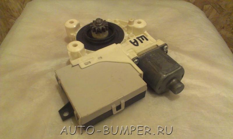 Ford Focus, Kuga 2008- Моторчик заднего левого стеклоподъемника с модулем управления 7M5T14B534AE
