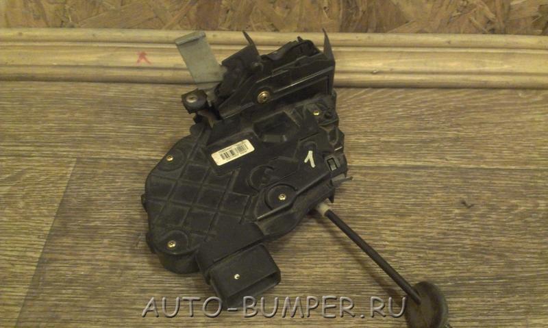 Ford Focus 2 2005- Замок двери задней правой 4M5AA26412EC