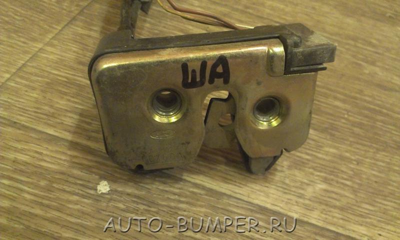 Ford Focus 2 2005- Замок двери с тросиком