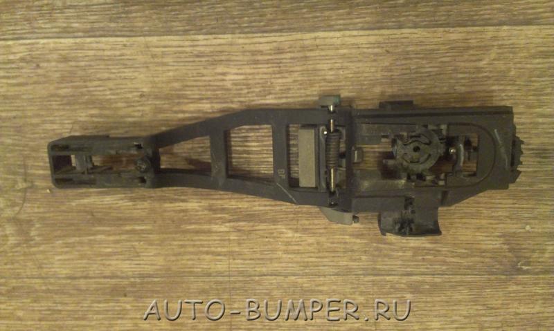 Ford Focus 2 2005- Кронштейн ручки двери передней левой 3M51R224A36BF, 1480068