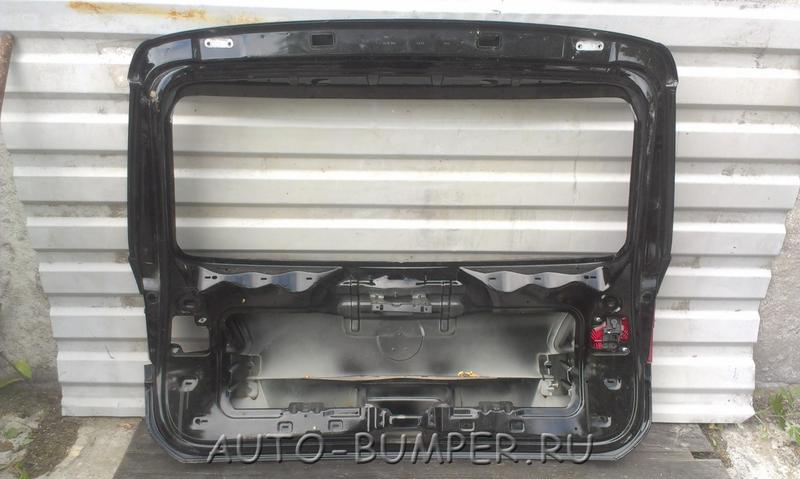 Volkswagen Touareg 2010- Дверь багажника 7P6827159B