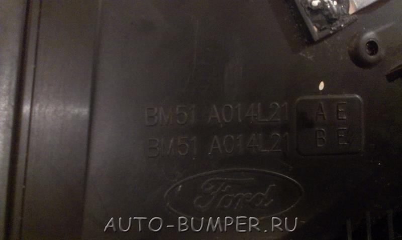 Ford Focus 3 2012- Дефлектор воздушного потока правый  BM51A014L21