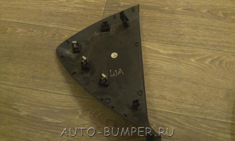 Ford Focus 3 2011- Накладка торпеды левая BM51A044C61ABW