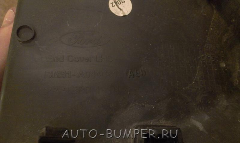 Ford Focus 3 2011- Накладка торпеды левая BM51A044C61ABW