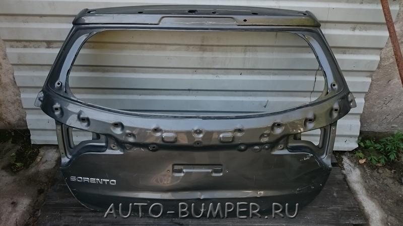 Kia Sorento 2013- Дверь багажника 737002P520