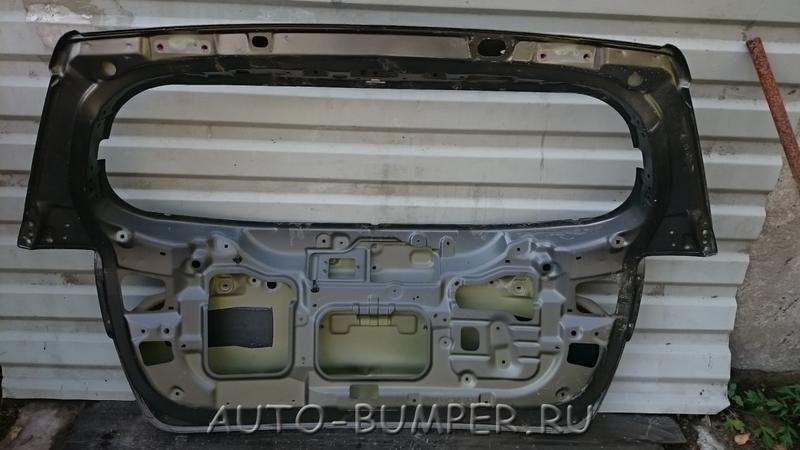 Kia Sorento 2013- Дверь багажника 737002P520