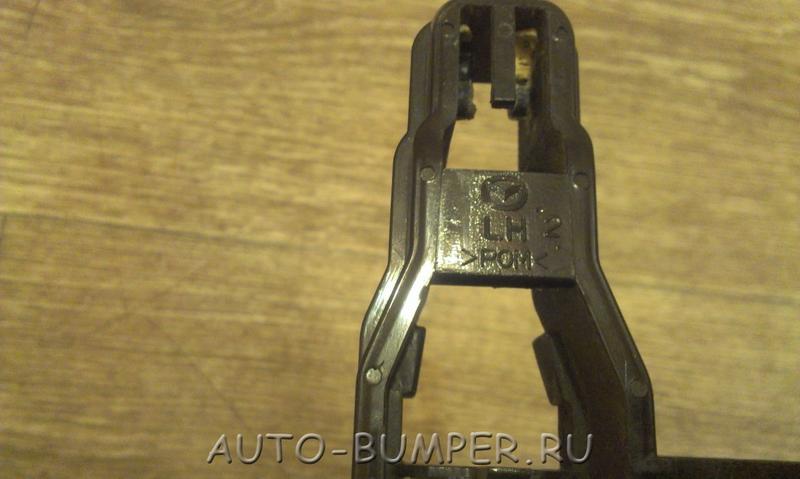 Mazda 3 2009- рамка ручки двери задней левой