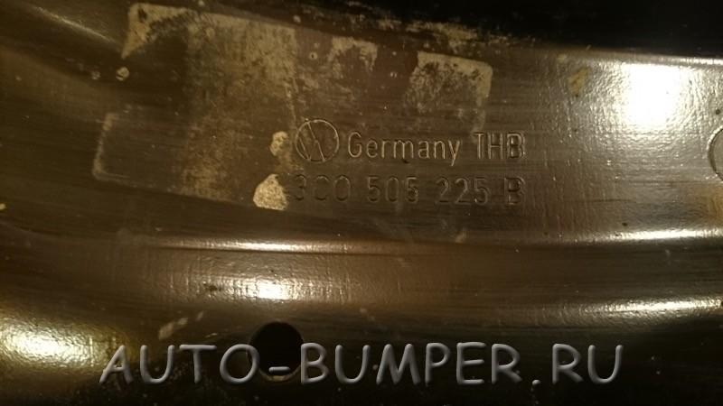 Volkswagen Passat 2005-; Tiguan 2007- Рычаг задний продольный левый 3C0505225B