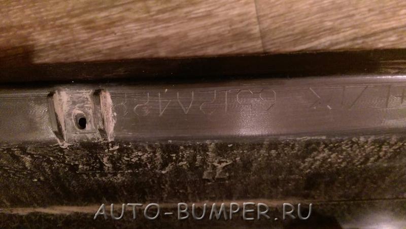 Mitsubishi Outlander (GF) 2012- Накладка порога правая 6512A422