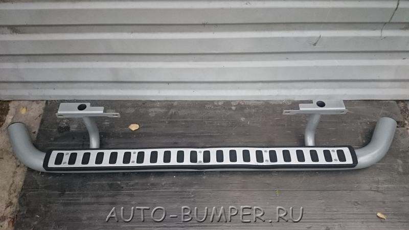 Land Rover Defender 2003- Порог (подножка) LR008375