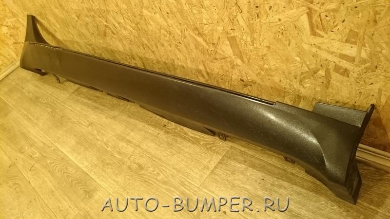 Hyundai IX35 Накладка порога правая 2SF37AQ010 2SF37-AQ010