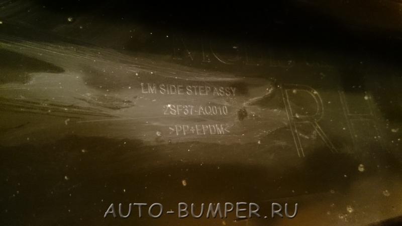 Hyundai IX35 Накладка порога правая 2SF37AQ010 2SF37-AQ010