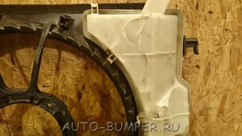 Kia Soul Диффузор вентилятора